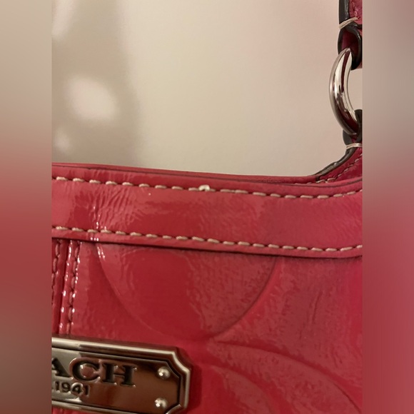 Coach Gallery Embossed Patent Leather Rose Pink Shoulder Bag Tote Purse - Picture 5 of 15